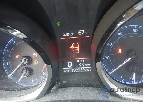 2015 Toyota Corolla S Plus z USA, uszkodzony, nr VIN 2T1BURHEXFC367181